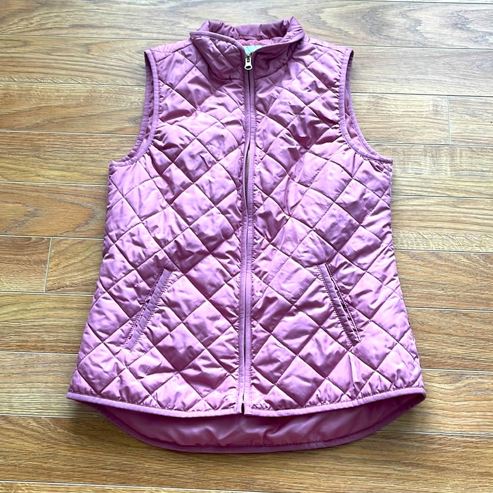 Pink quilted vest with gold hardware